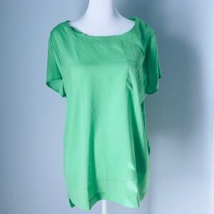 J. Crew Emerald Green Short Sleeved Top Size Medium